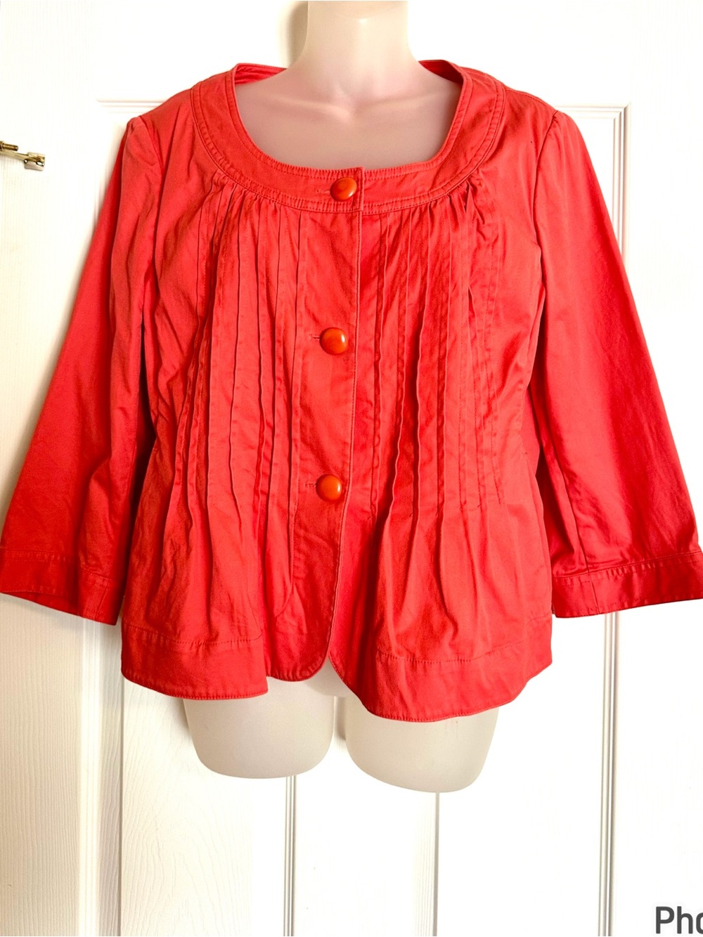 Talbots PetitePleated Coral Pink 3/4 Sleeve 3 Button Cropped Blazer Women's